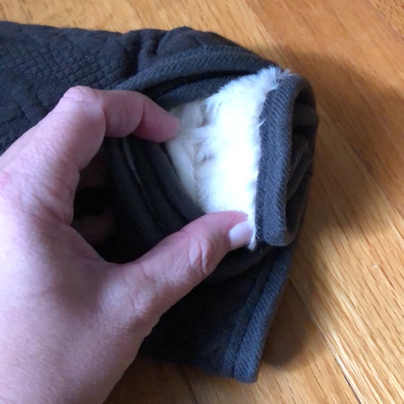 🦴 Dog Blanket & Pillow 🦴 - Picture 4 of 4